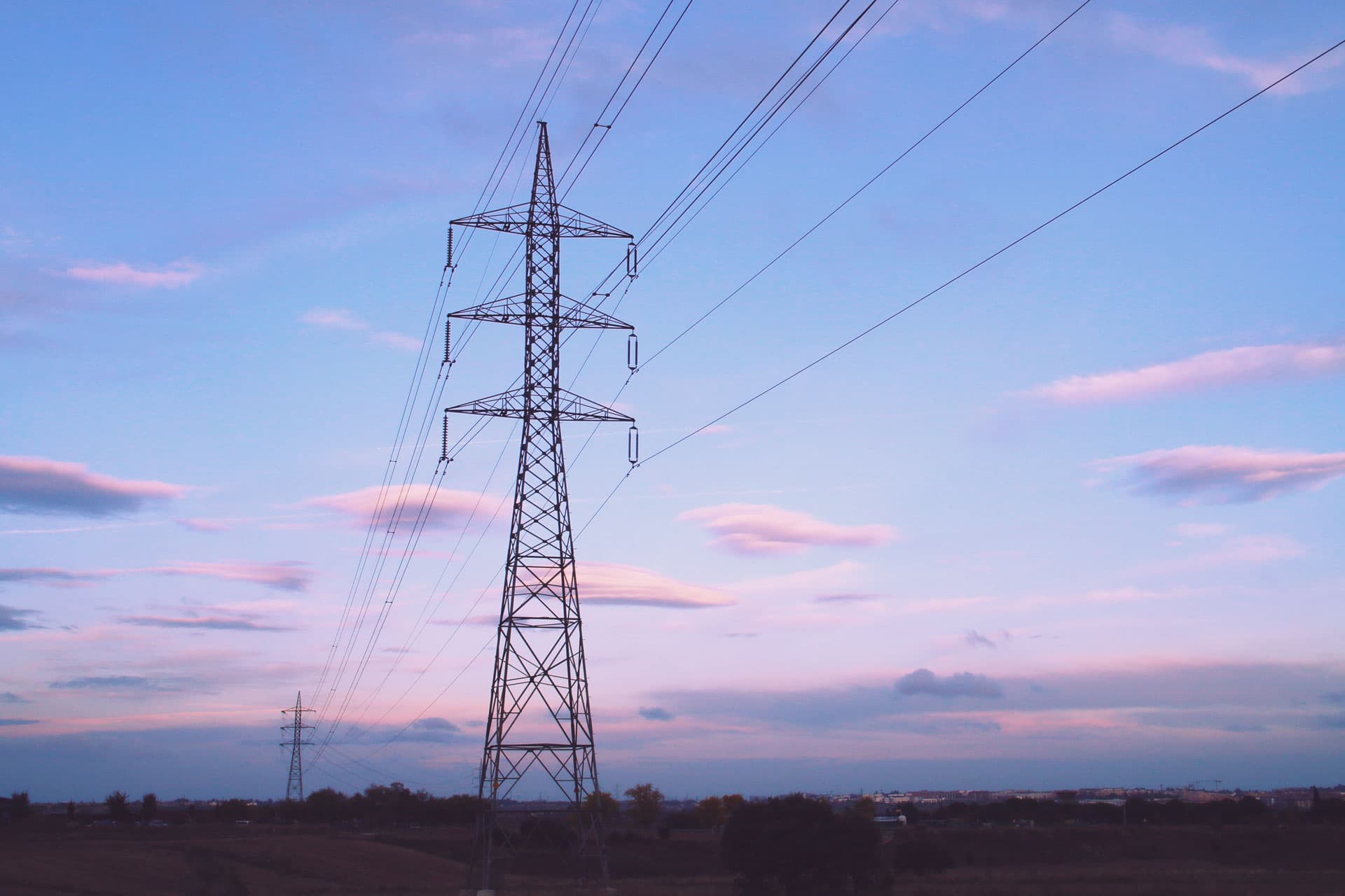 Tei Lugo Instalaciones también se encarga del montaje eléctrico